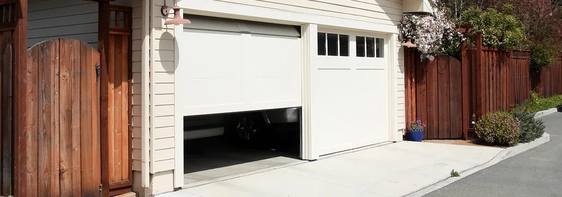 Repair Garage Door Won't Close Light Blinks in Arlington Heights, Illinois