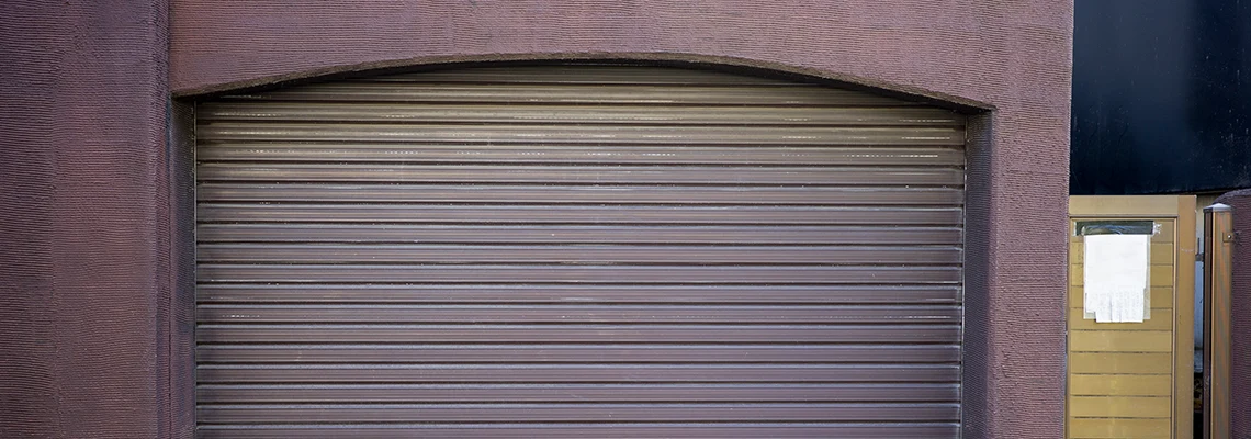 Fallen Garage Door Worn Rollers Replacement in Arlington Heights, Illinois